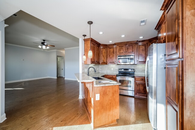 Photo - 111 Carleighfalls Dr