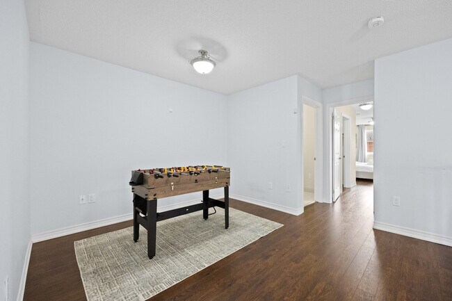 Photo - 98 McPherson Rd Unit SI ID1504451P