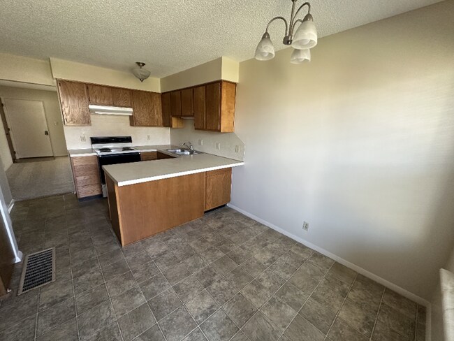 Photo - 701 Devonshire Dr Unit 701 Devonshire