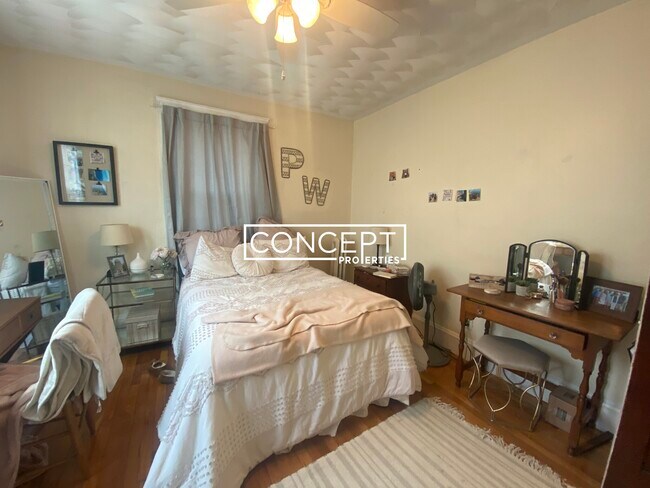 Photo - 66 Craigie St Unidad 3L