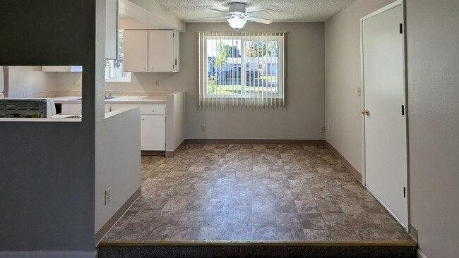 Photo - ANNETTE342-344 Unit 344