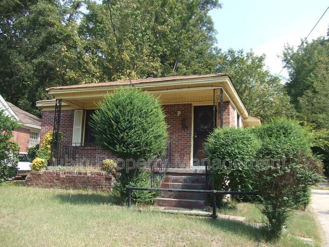 Building Photo - 1988 Prospect St Rental