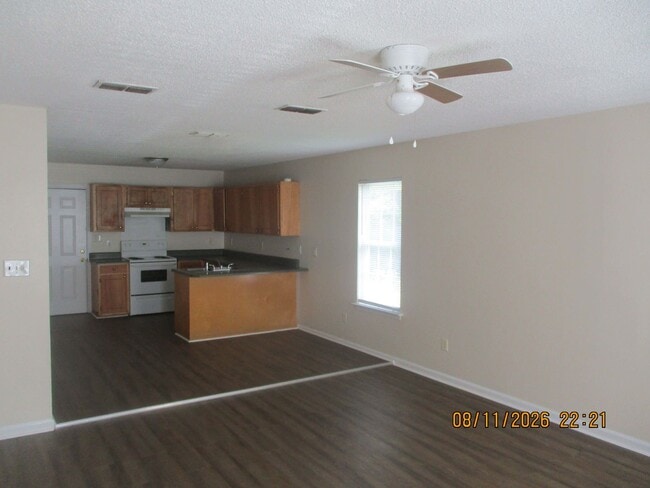 Photo - 2205 Beachview Dr