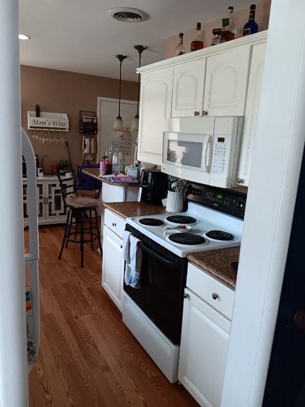 Photo - 110 Gorrell Ave