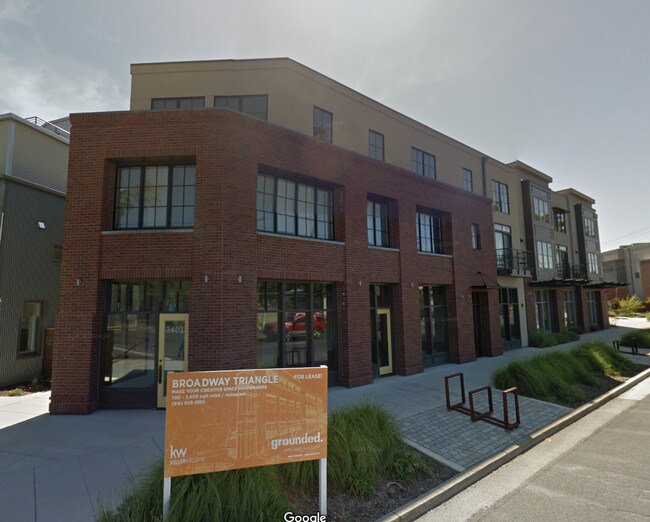 Photo - The Broadway Triangle