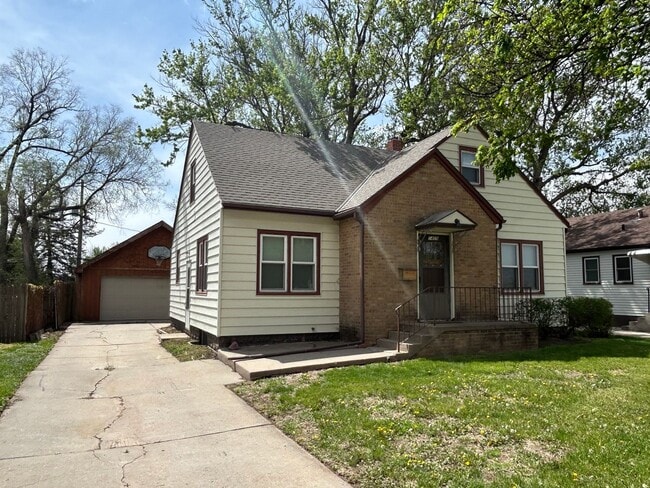 Photo - 1409 Arapahoe St