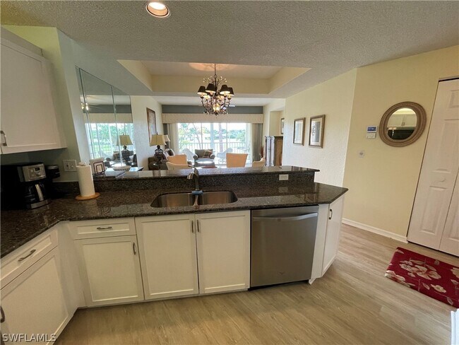 Photo - 1070 Woodshire Ln Unit E204