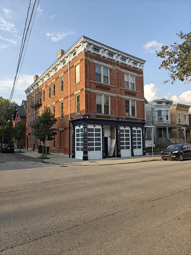 Building Photo - 4204 Williamson Pl Unit 1C