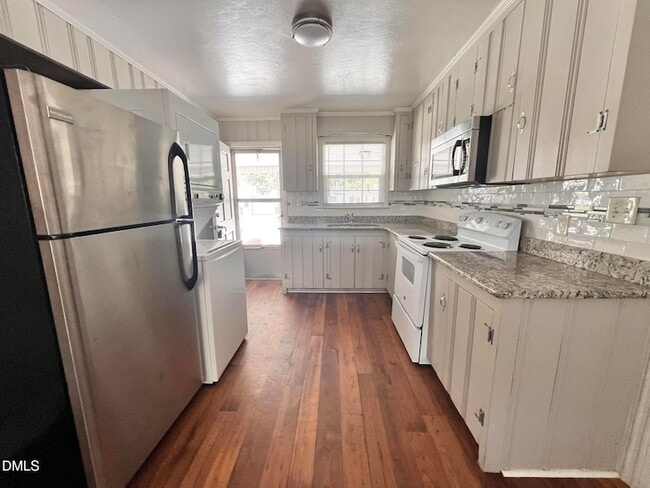 Photo - 807 N Ellis Ave