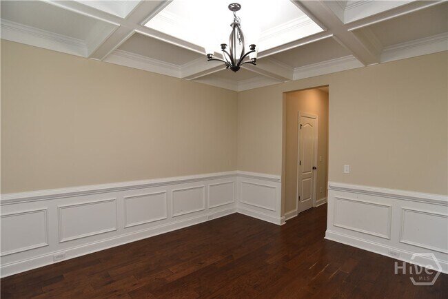 Photo - 215 Beckley Dr House