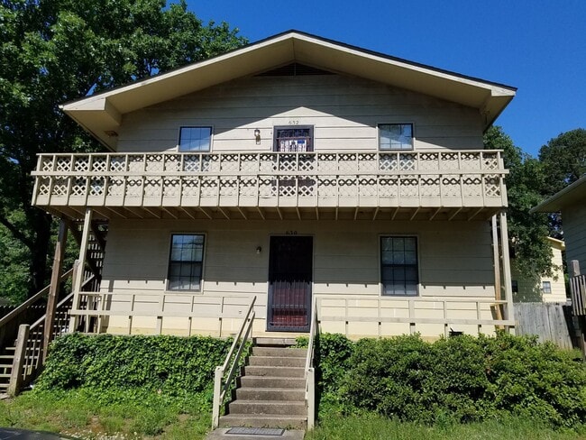Building Photo - LEASED- 2 Br/1 Ba Downstairs Duplex @634 Van Buren St. in Heber Springs AR ($555 w/water+garbage)