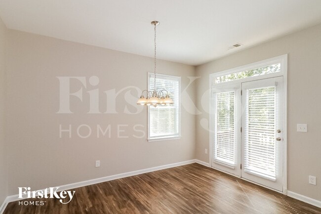 Photo - 15 Morrison Crossing