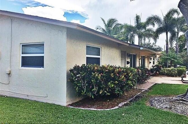 Photo - 408 NE 12th Ave