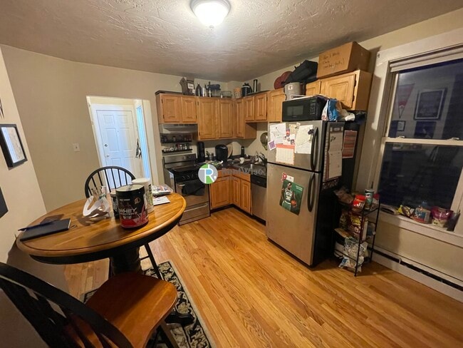 Photo - 857 E 1st St Unit 2