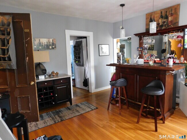 Photo - 451 Circular Ave Unit 2