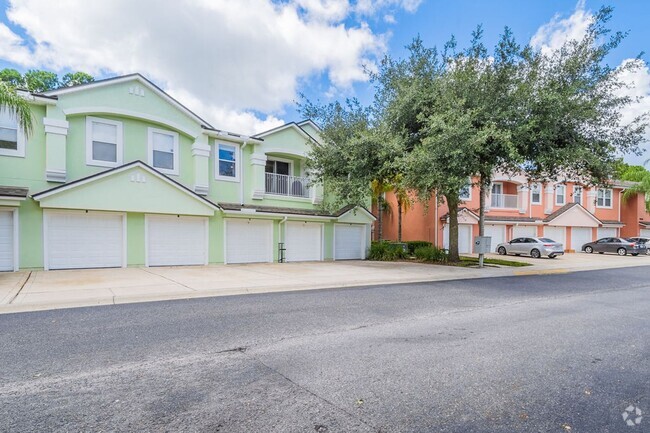 Building Photo - Heron's Landing End Unit Overlooking the S... Rental