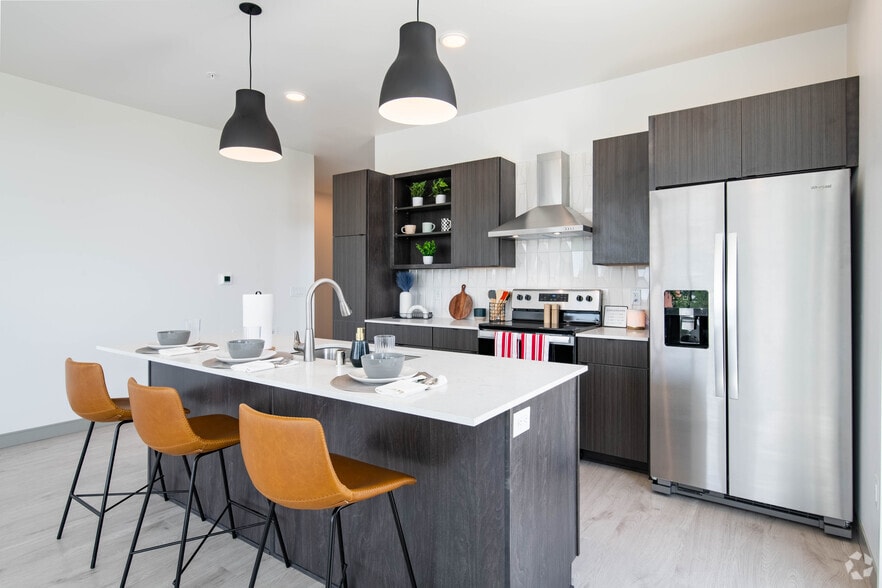 3 BR, 3C Model Kitchen