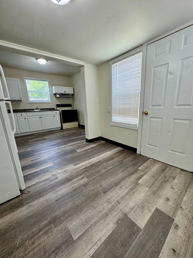Photo - 311 N 4th Ave Apartamento Unidad B