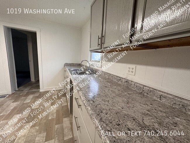 Photo - 1019 Washington Ave