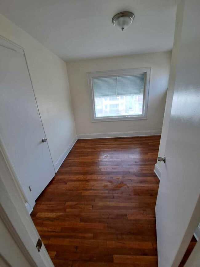 Photo - 8610 Jeffries Ave