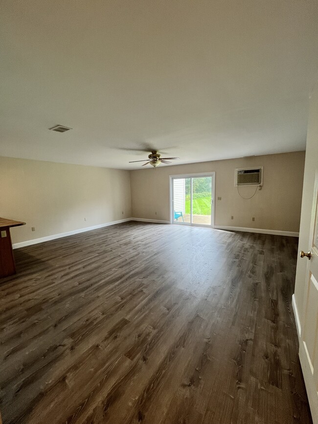 Photo - 70 Lamoille View Ln Unit 103