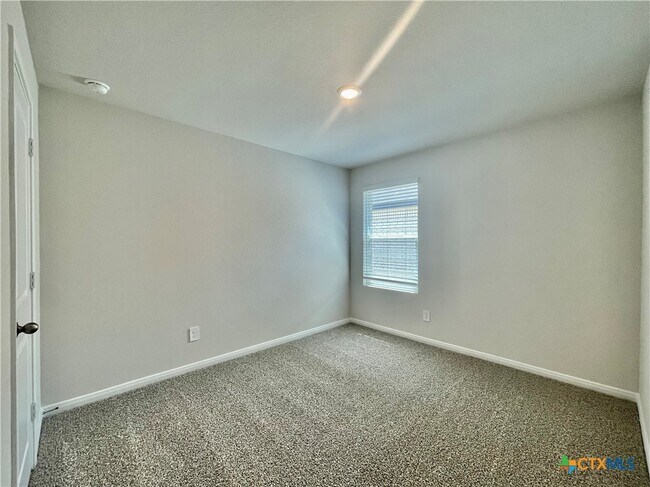 Photo - 245 New Albany Ln