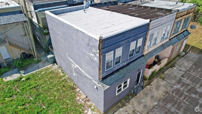 Building Photo - 722 Pearl Pl Rental