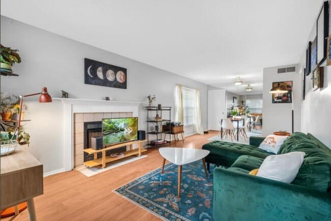 Photo - Beautiful 2 bedroom/2 bath Condo