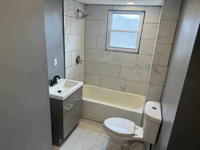 Photo - 906 Virginia Ave Unit 906