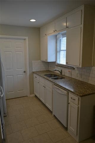 Photo - 7616 Parkwood Ln