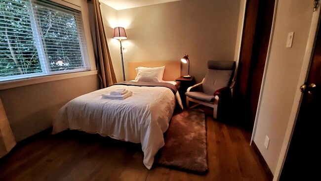 Photo - 1803 N 200th St