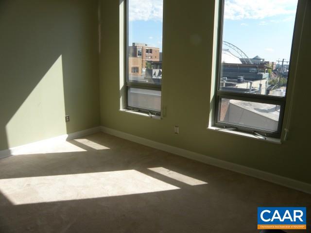 Photo - 112 5th St NE Unit 3E