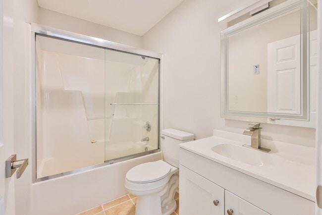 Photo - 2914 Temperance Dr