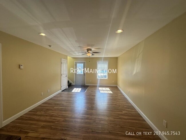 Photo - 31 Basketball Ct