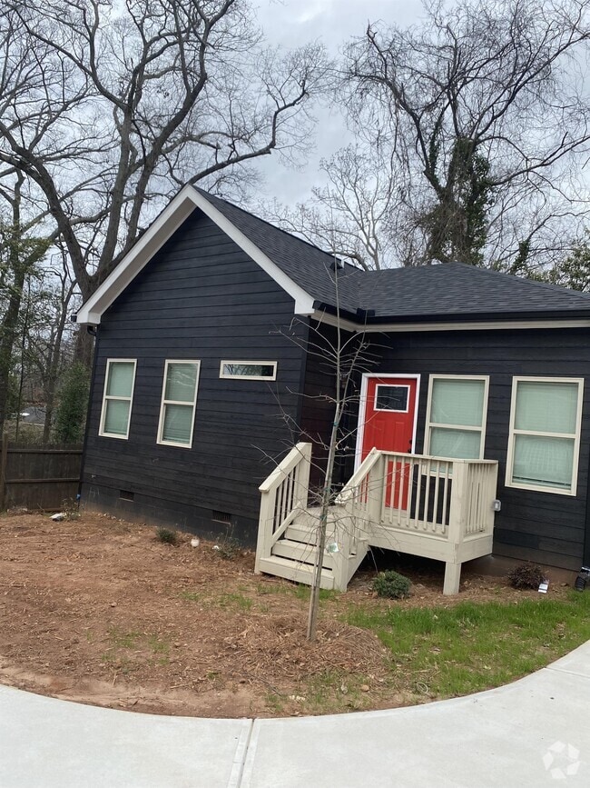 Building Photo - 48 Claire Dr SE Rental