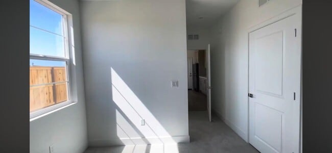 Photo - 1240 N Martorella Ave
