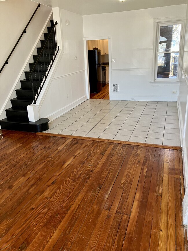 Photo - 227 Broadway