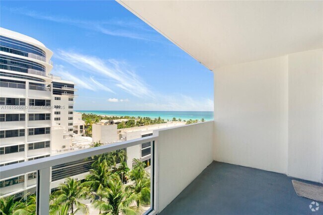 Building Photo - 100 Lincoln Rd Unit 827 Rental