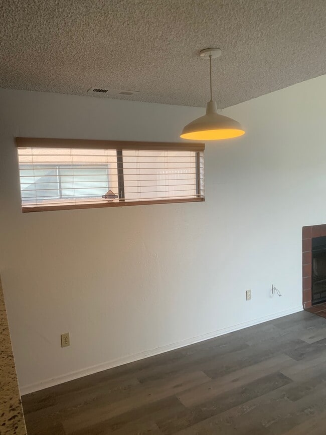 Photo - 1127 Bel Aire Cir