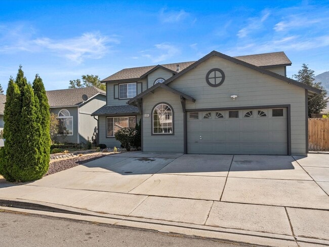 Photo - Newly Renovated 4 Bedroom Home with Gorgeo...