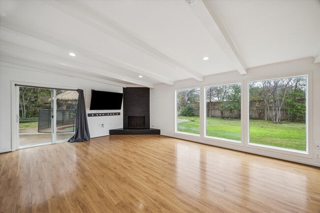 Photo - 10518 Moorberry Ln