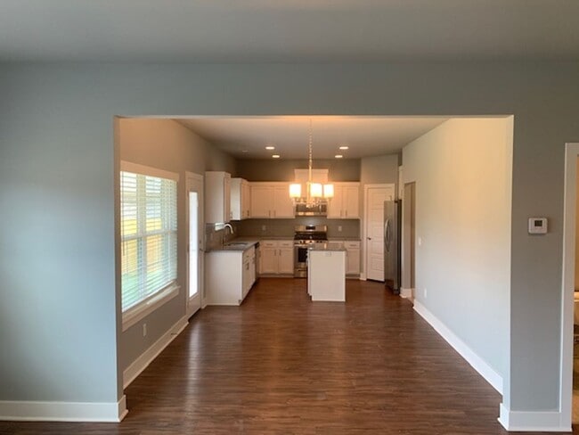 Photo - 2658 Cassidy Ave