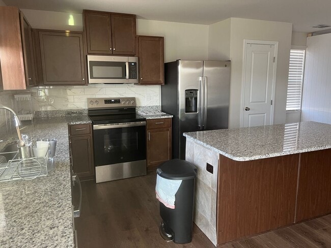 Photo - Rental in Spring Hill TN