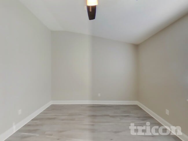Photo - 1379 High Plains Dr W