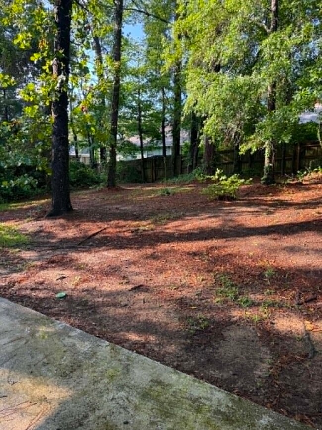 Photo - 130 Pineridge Rd