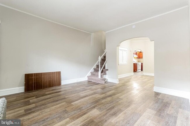 Photo - 2011 Wilmot St