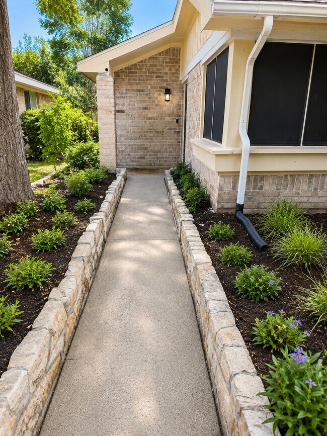 Photo - 17510 Lobo Trail