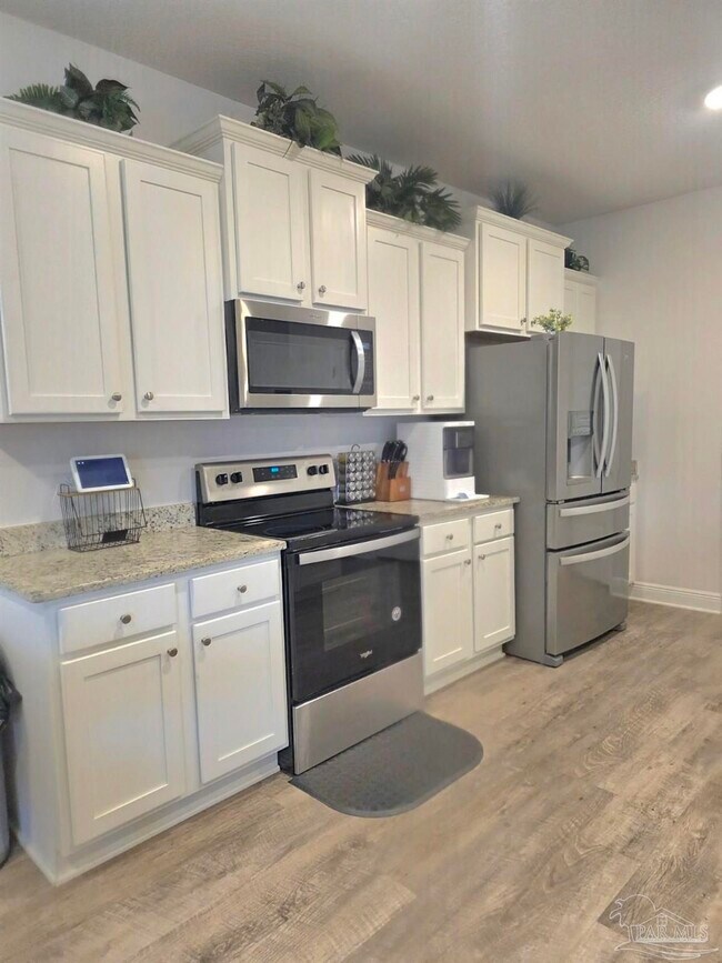 Photo - 8055 Silver Maple Dr