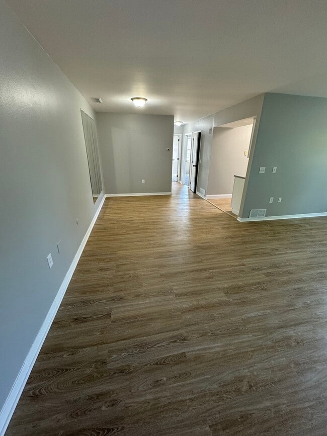 Photo - Solo Apartments at Corning