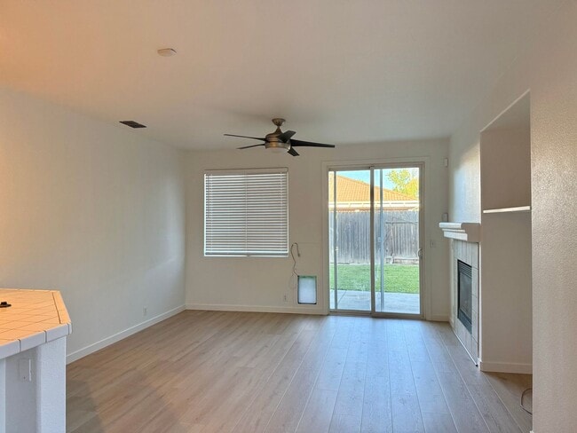 Photo - 3 bed 2 bath 2 Car Garage